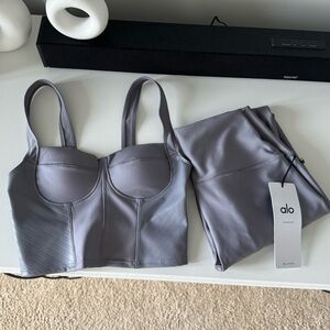 Alo Yoga Fog/Purple Workout Set